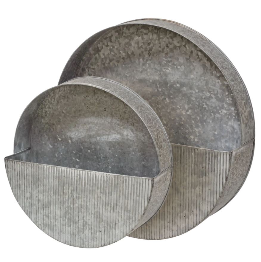 Washed Galvanized Circle Wall Pocket Planter