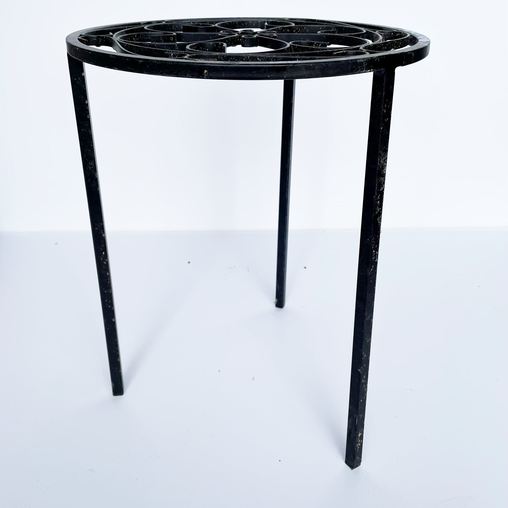 Black Metal Plant Stand