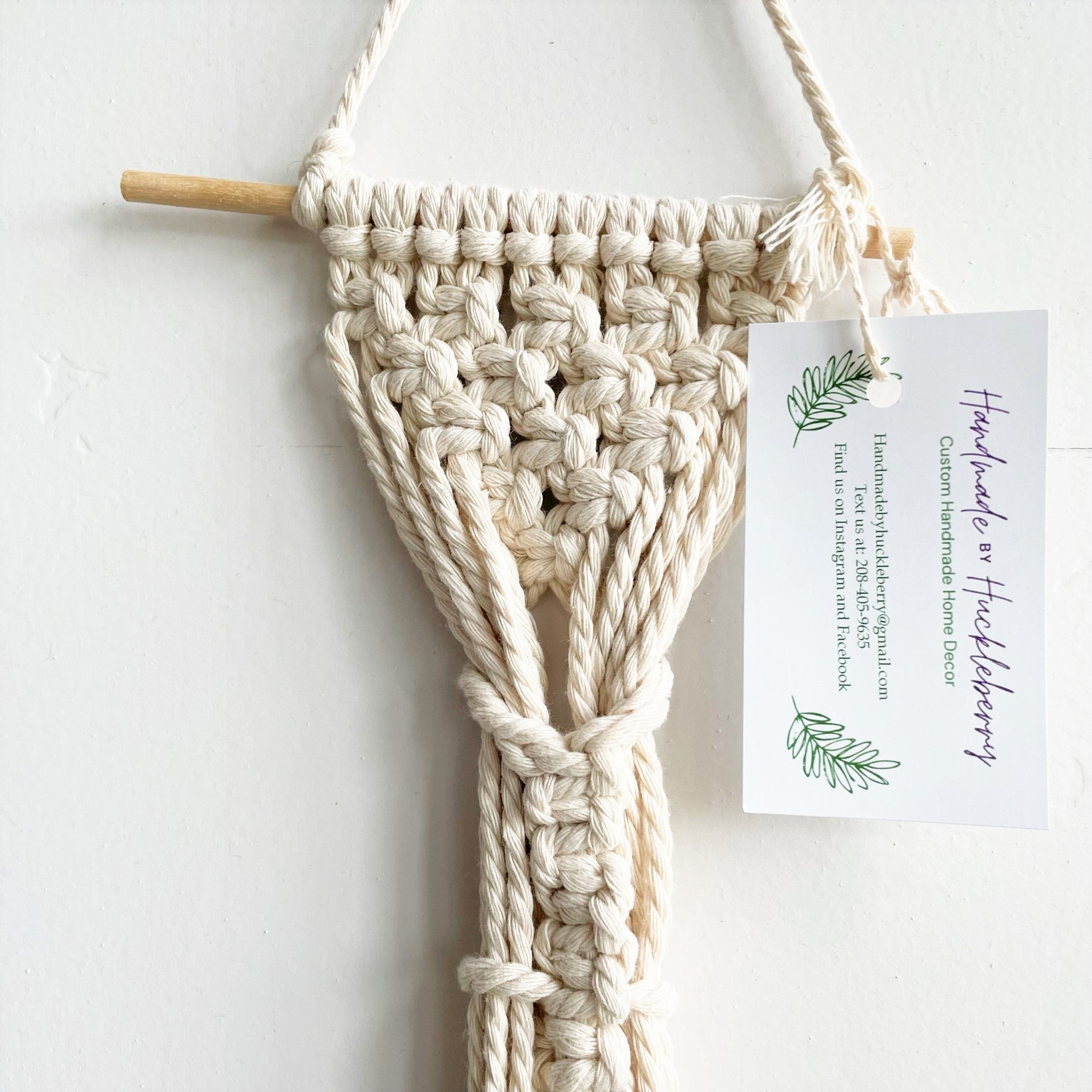 White Small Dowel Scrunch Top Macramé Plant Hanger